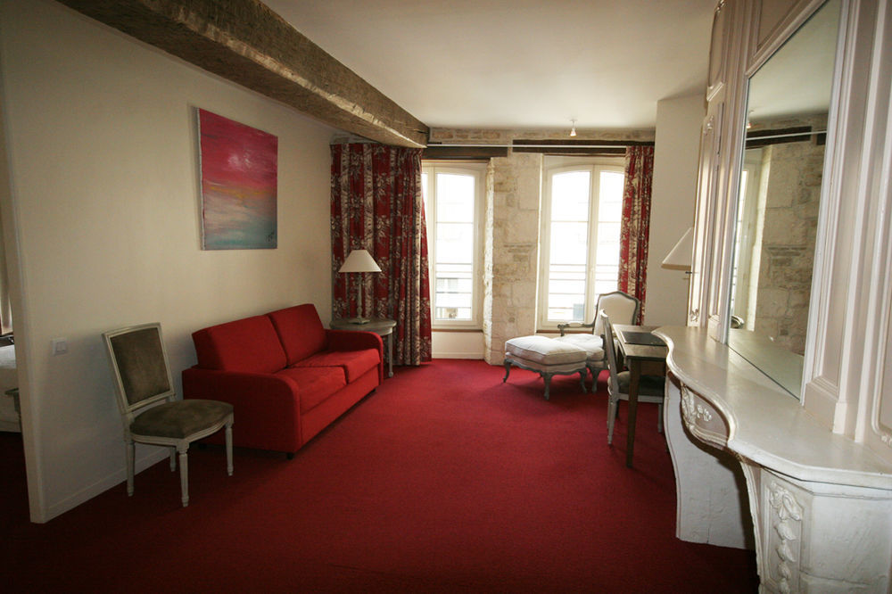 Le Marius Hotel Les Riceys Bagian luar foto