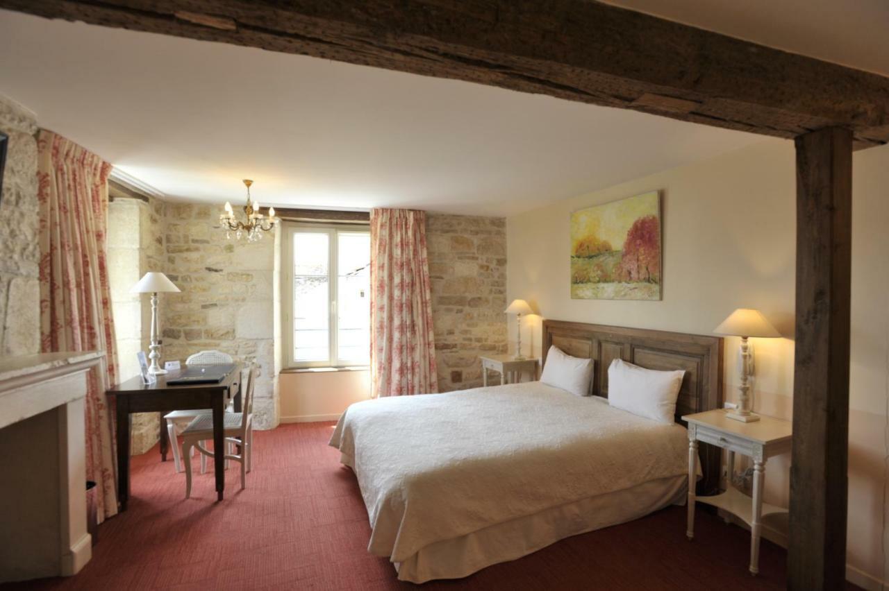 Le Marius Hotel Les Riceys Bagian luar foto